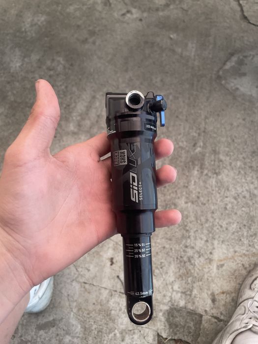 Damper rock shox