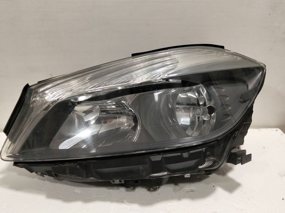 Farol Mercedes w176 classe A otica 2013