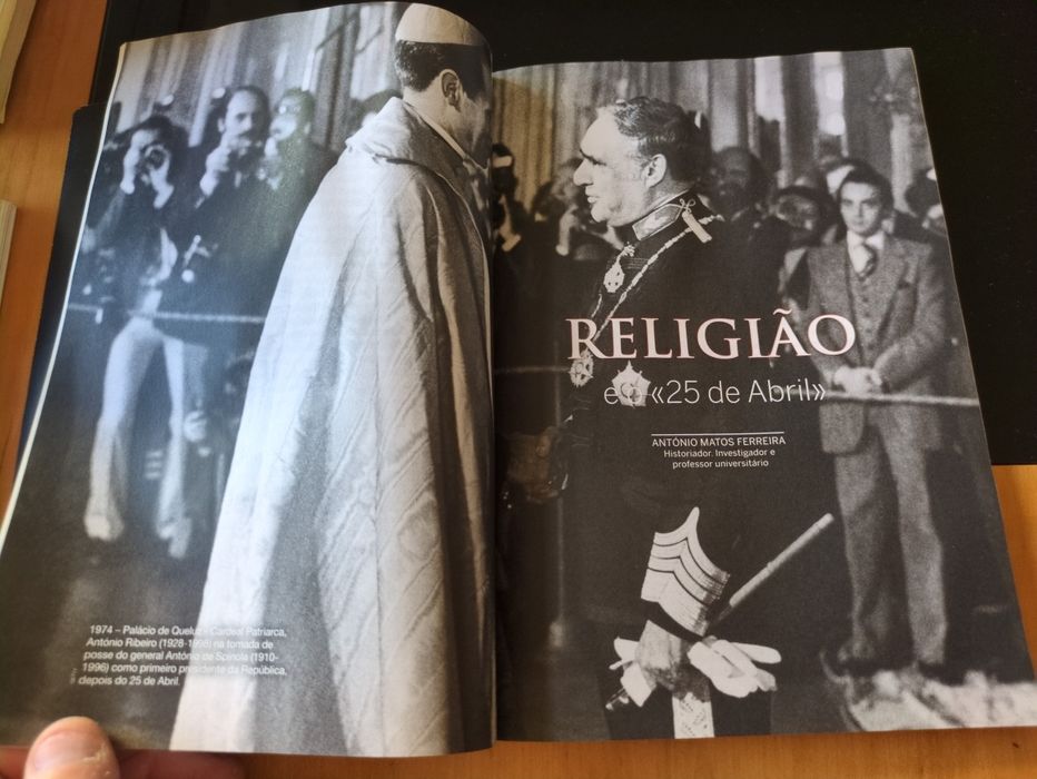 Revista Super Interessante História 25 de Abril A Revolução dos Cravos