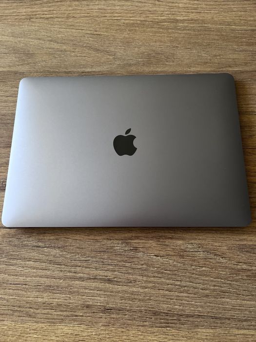 Macbook air m1 8/512