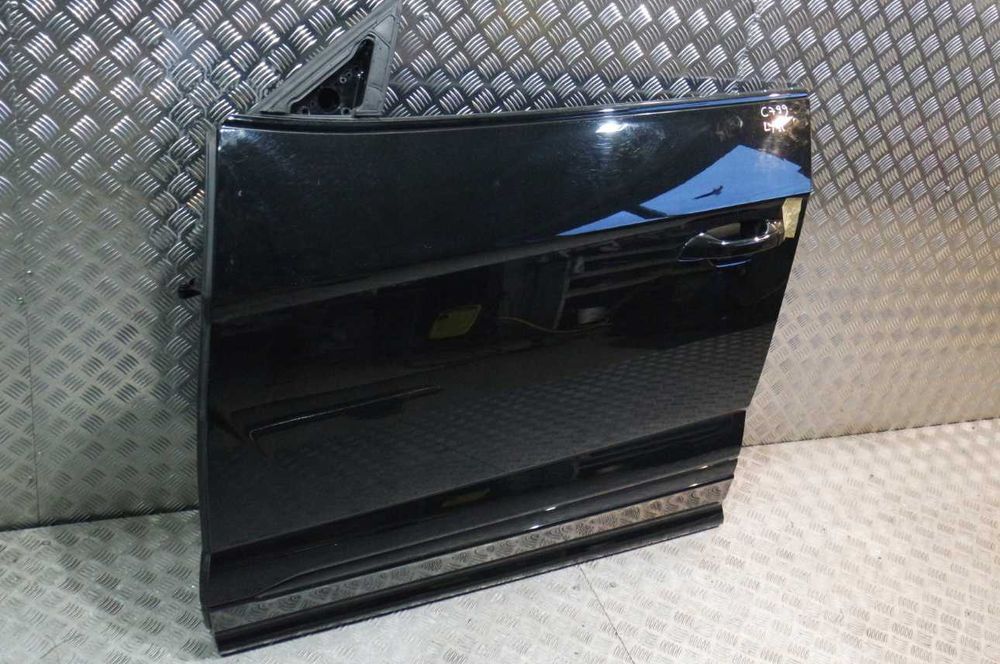 Двері Lamborghini Urus 4M Perfomante SE передні або задні праві ліві разборка