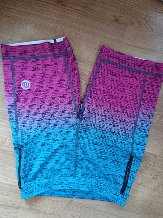 Krótkie legginsy biegowe Nessi