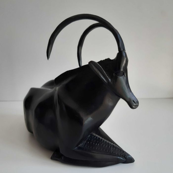 Escultura Madeira Arte Africana Angola Órix Negro