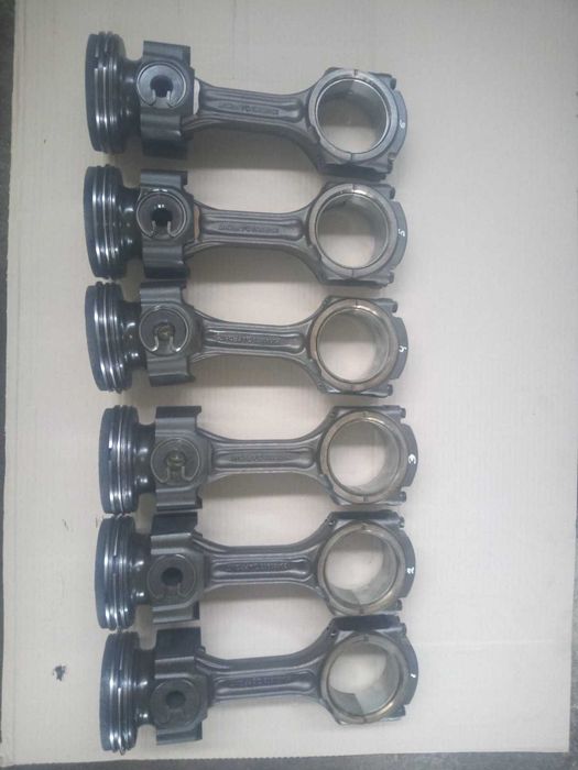 Поршень Шатун Шестерня Renault Premium DXI 430 460 450 410 E5