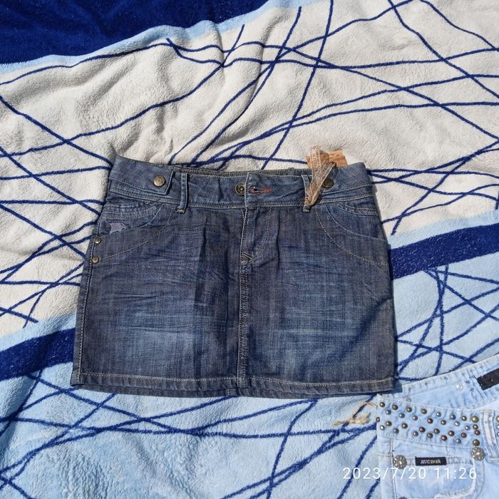 Продаются джинси