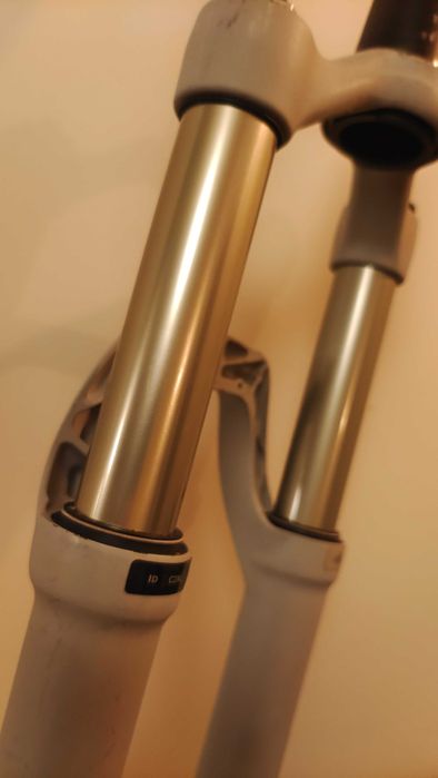 Fox 32 120mm Boost 1678g stan idealny