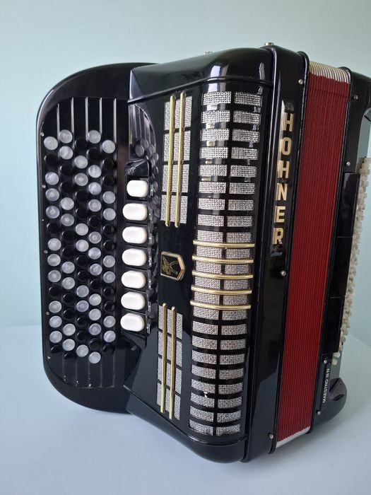 Akordeon guzikowy Hohner Maestro III N idealny stan