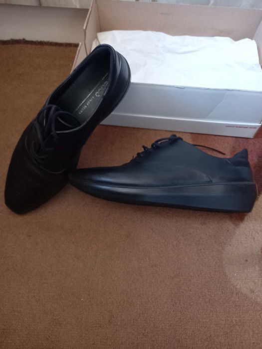 Жіночі  оригінальні напівчеревики ECCO, нові, 39 розмір