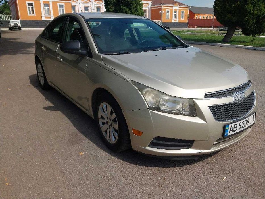 CHEVROLET CRUZE 1.8 2013року