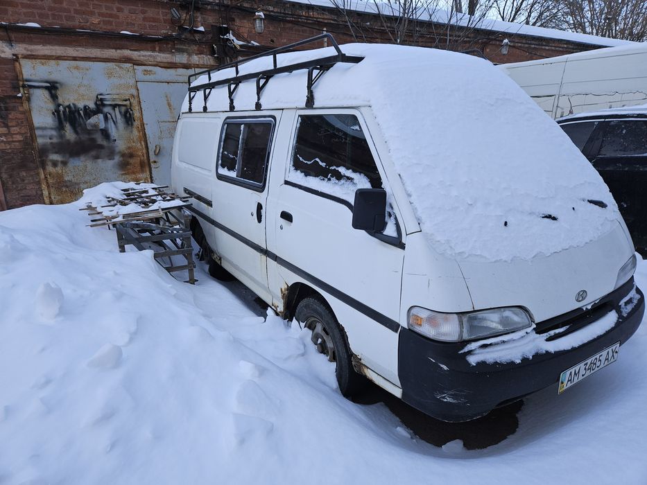 Авто вантажопасажир 6 місць