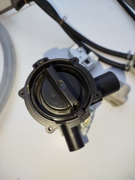 Запчастини до пральної машинки Siemens E14-14