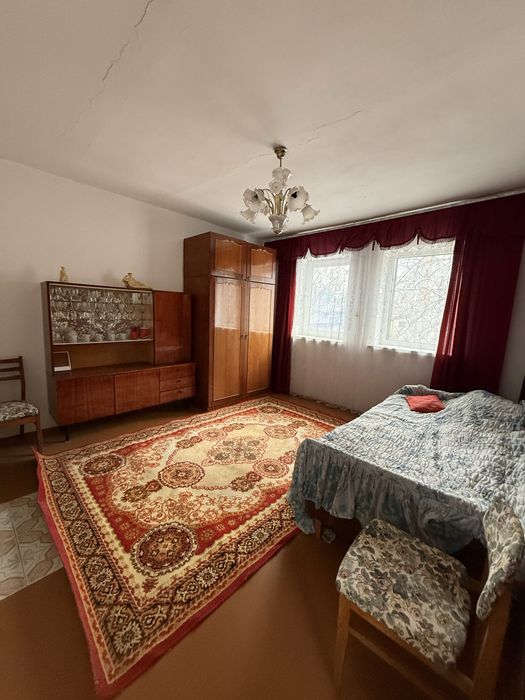 Дачний будинок продаж