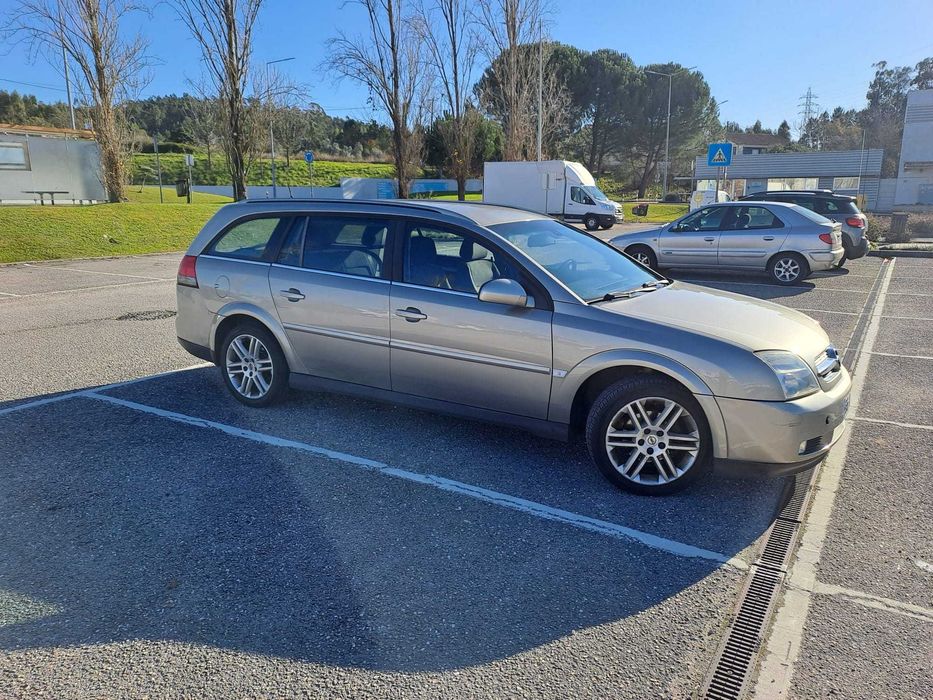 Opel Vectra SW 1.9TDI 150Cv