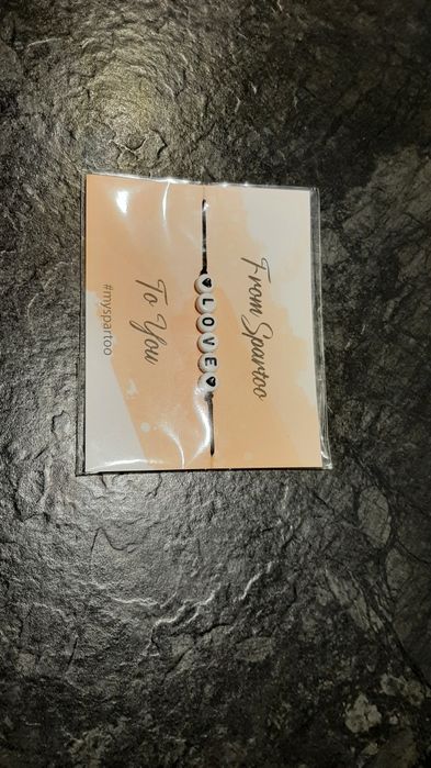 Bransoletka z napisem LOVE - od Spartoo