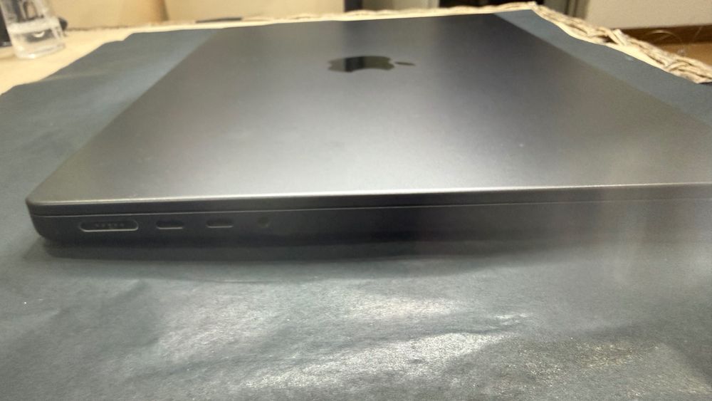 MacBook Pro A2992 | 14-inch |  2023 | 512 SSD | M3 PRO | 36GB RAM