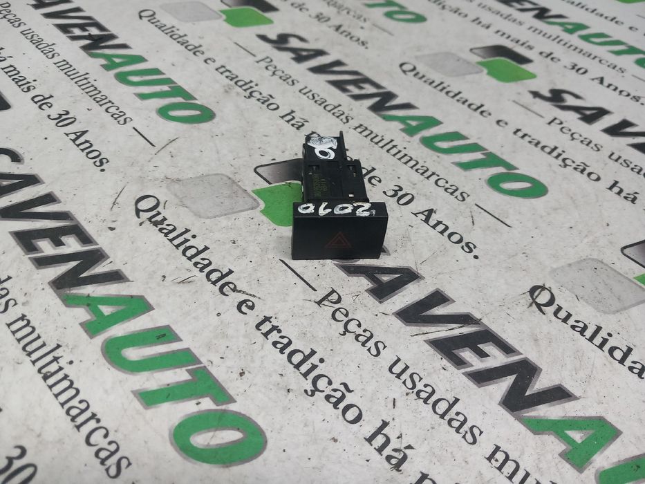 Botão / interruptor 4 piscas VOLKSWAGEN Polo (6R, 6C)