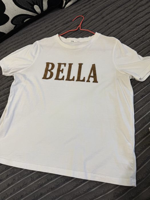 жіноча футболка