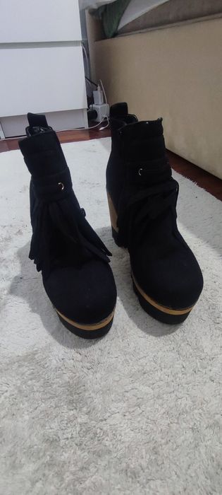 Botas salto alto pretas