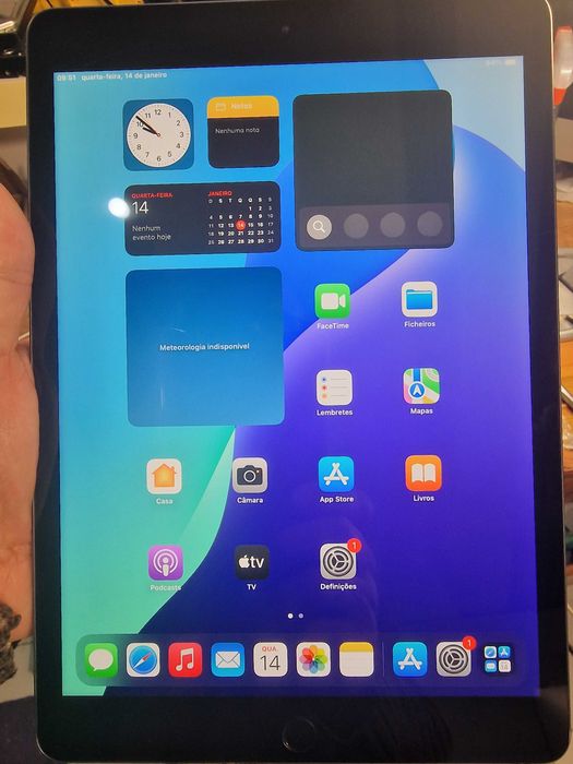 Apple iPad 10.2 (2020)