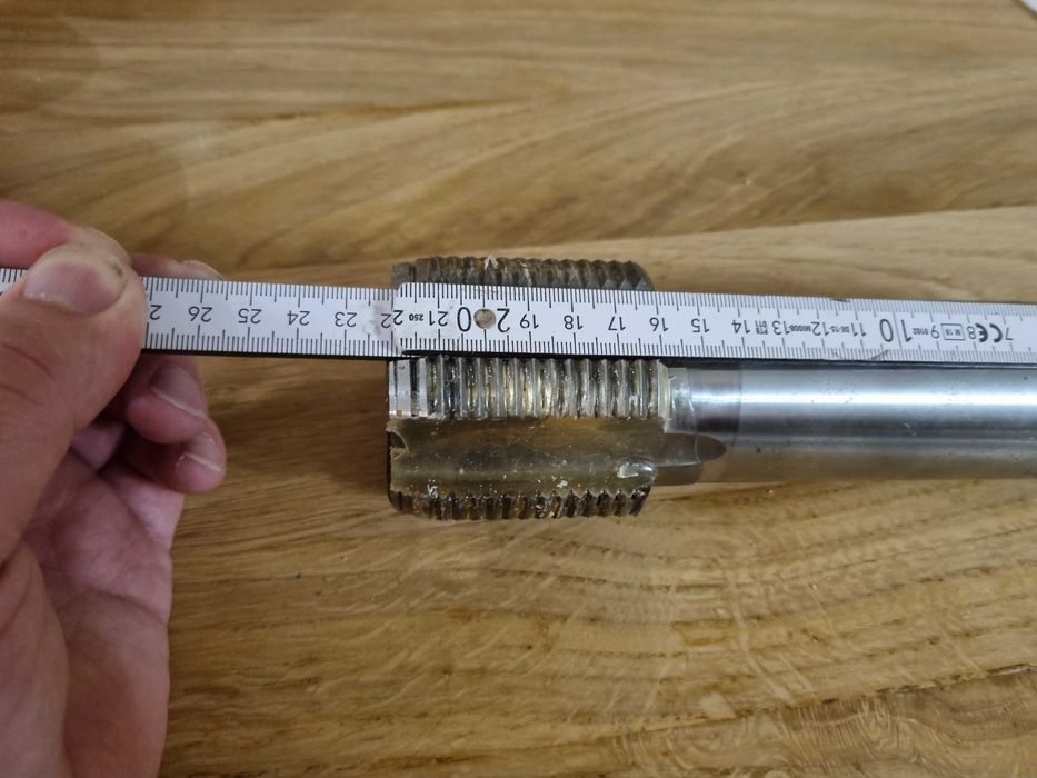 Gwintownik Gwinciarka reczna Völkel M68x4 ISO 2 HSS-G