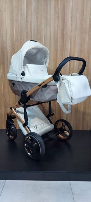 Junama Mirror Satin wózek 2w1 lub wózek 3w1  Biała skóra + miedź