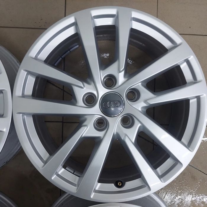 Оригінальні легкосплавні диски Audi Volkswagen Skoda R17 5×112