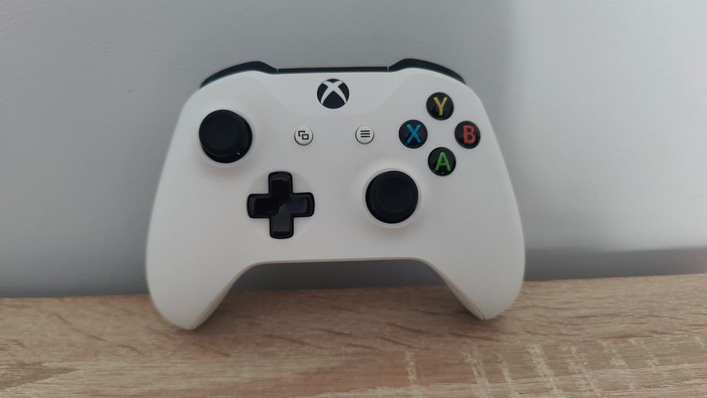 Oryginalny pad kontroler Xbox One / Series Jak Nowy