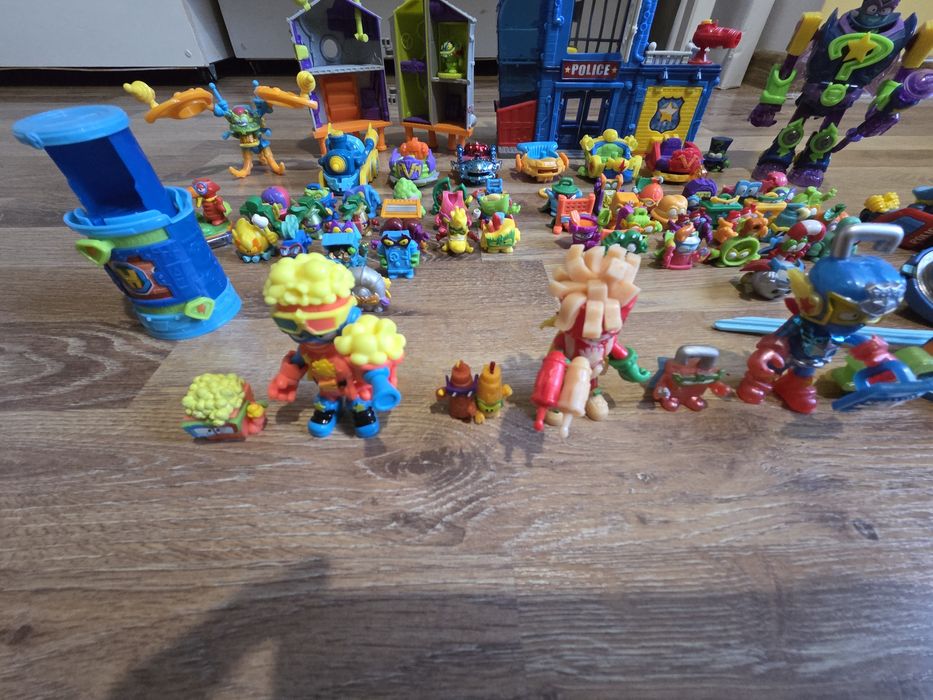 Kolekcja SuperThings SuperZings