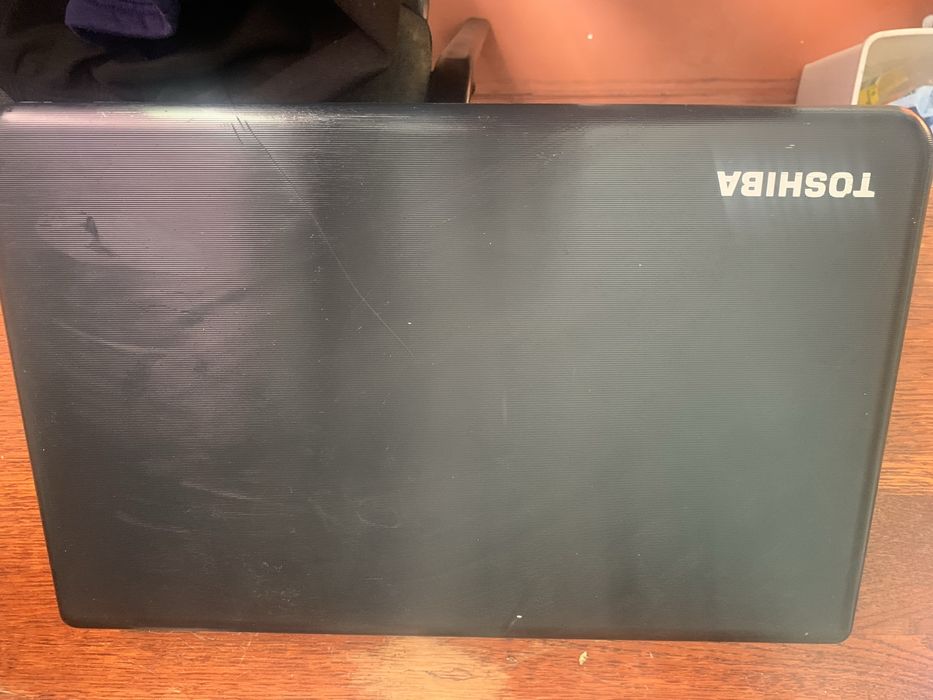 Ноутбук Toshiba (торг)