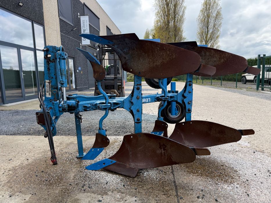 Плуг Lemken Opal 090/Kverneland