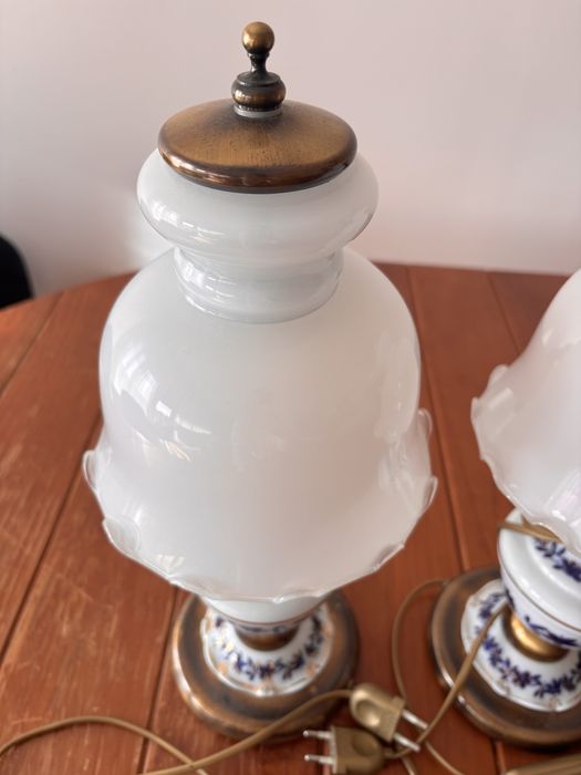 Candeeiros mesa cabeceira antigos