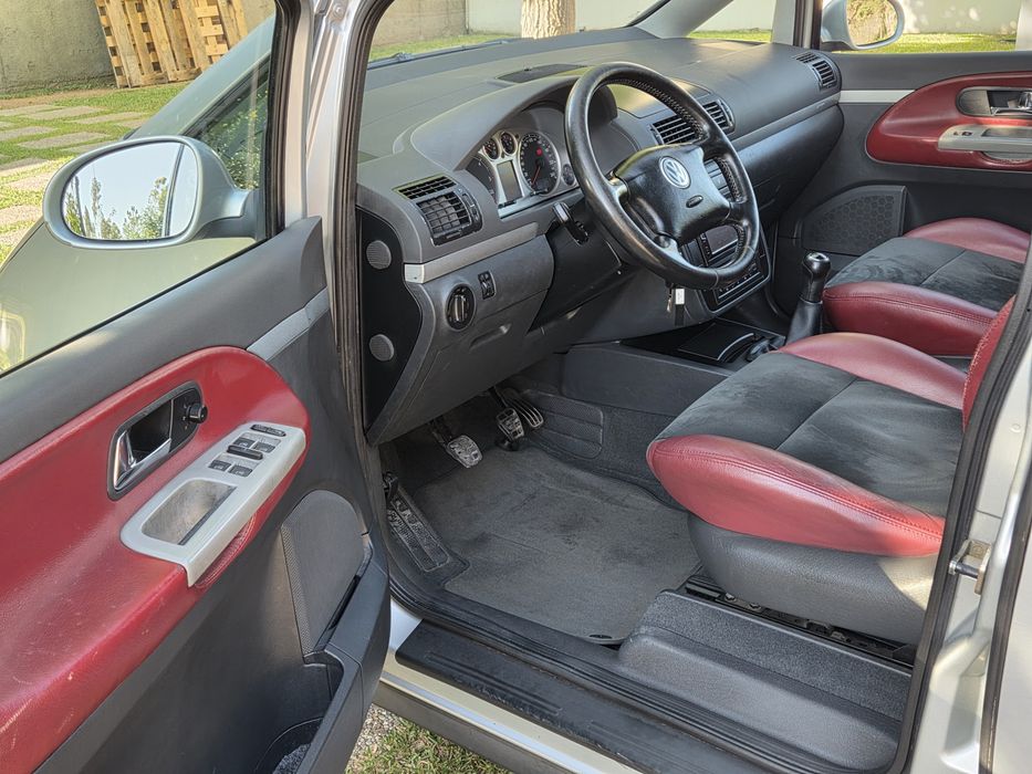 VW Sharan 1.9 TDI, 130 CV, 6 Vel. NACIONAL,  11/2004 foto 5