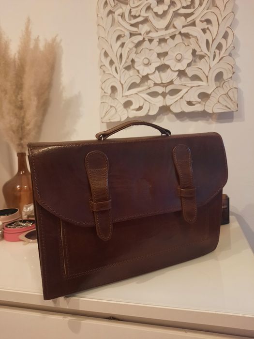 Pasta de documentos em pele genuina