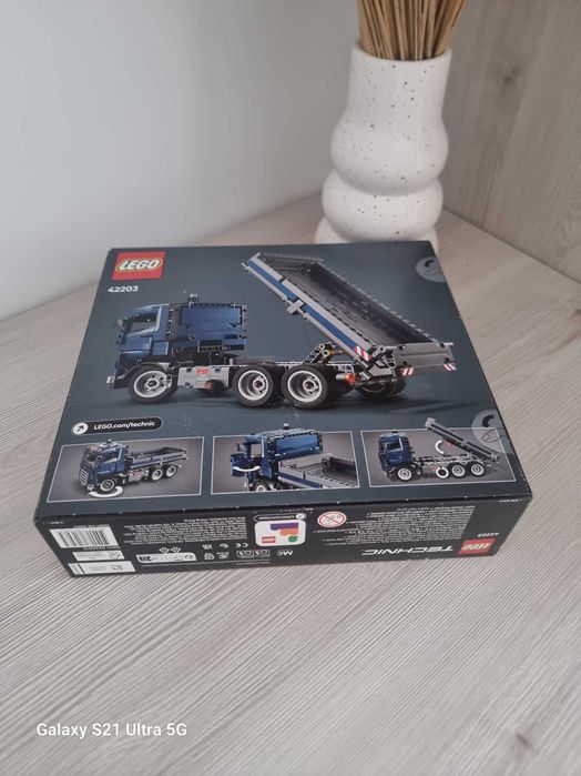 Lego  конструктор 42203 техніка