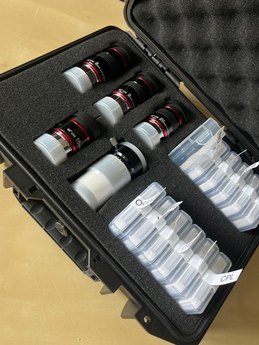 Zestaw do obserwacji astronomicznych. Okular. Filtr. Reduktor. Barlow