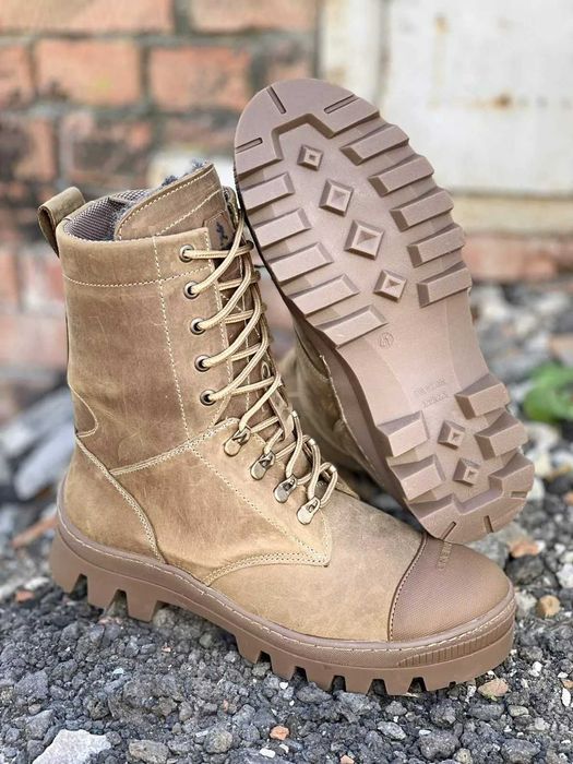 Зимові тактичні військові берці 40-46р койот/чорний чоловічі берці