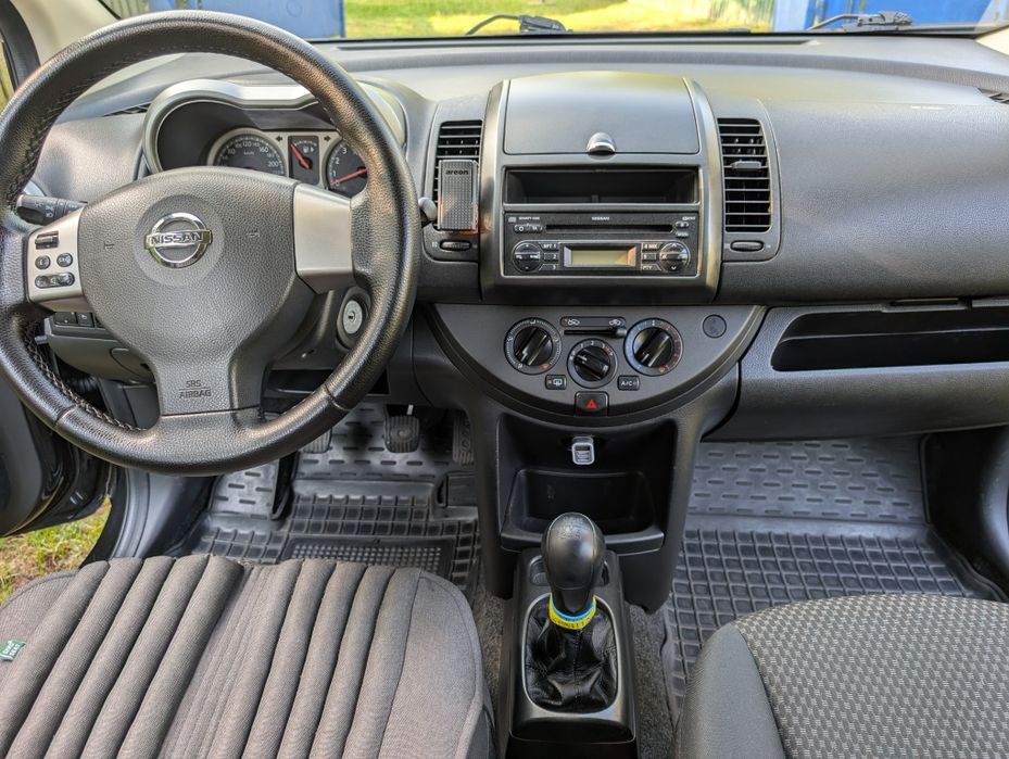 Nissan Note 2006 рік