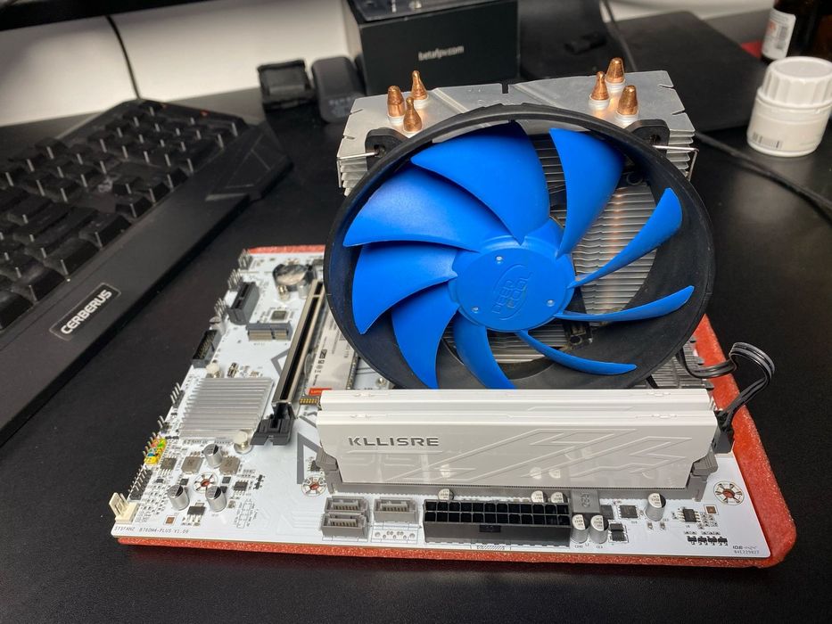 Материнська плата MACHINIST чіпсет B760 DDR4 сокет LGA 1700 12/13 gen