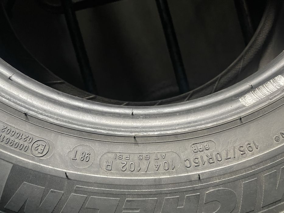 Шини 195/70/15с - 4шт Michelin Agilis Alpin зима