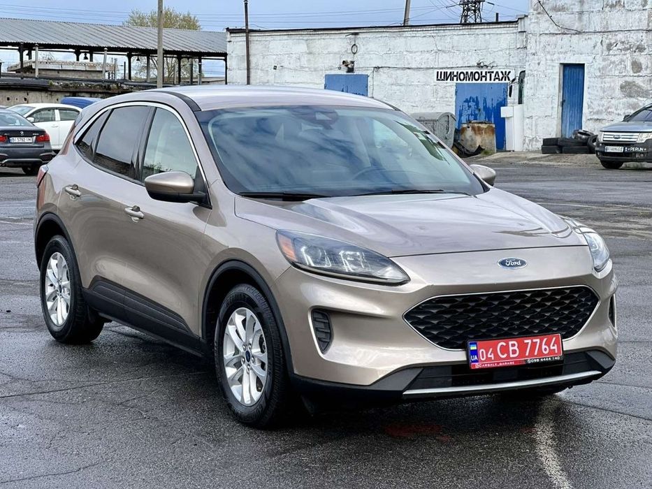 Продам Ford Escape