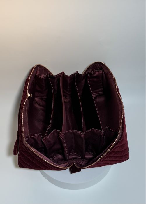 Косметичка Charlotte Tilbury Makeup Bag of Dreams