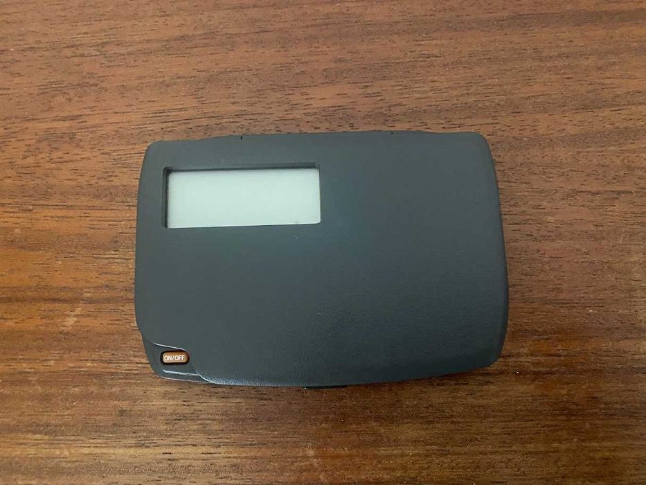 Calculadora e tradutora de bolso com databank