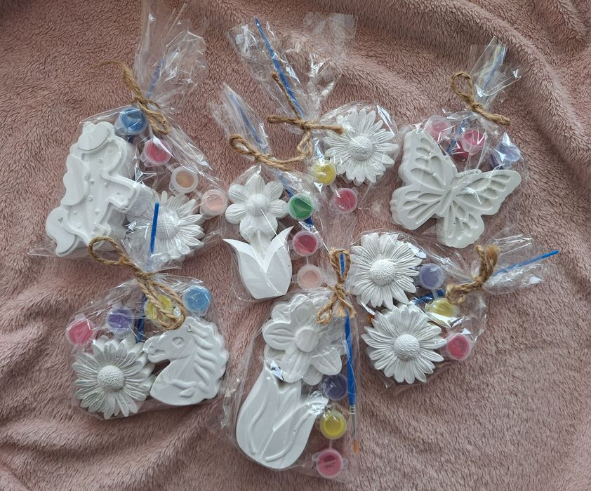 Zestawy kreatywne dla dzieci figurki gipsowe upominki święta urodziny