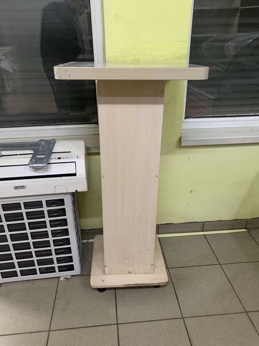 Стелажі  торгові для продовольчого магазину