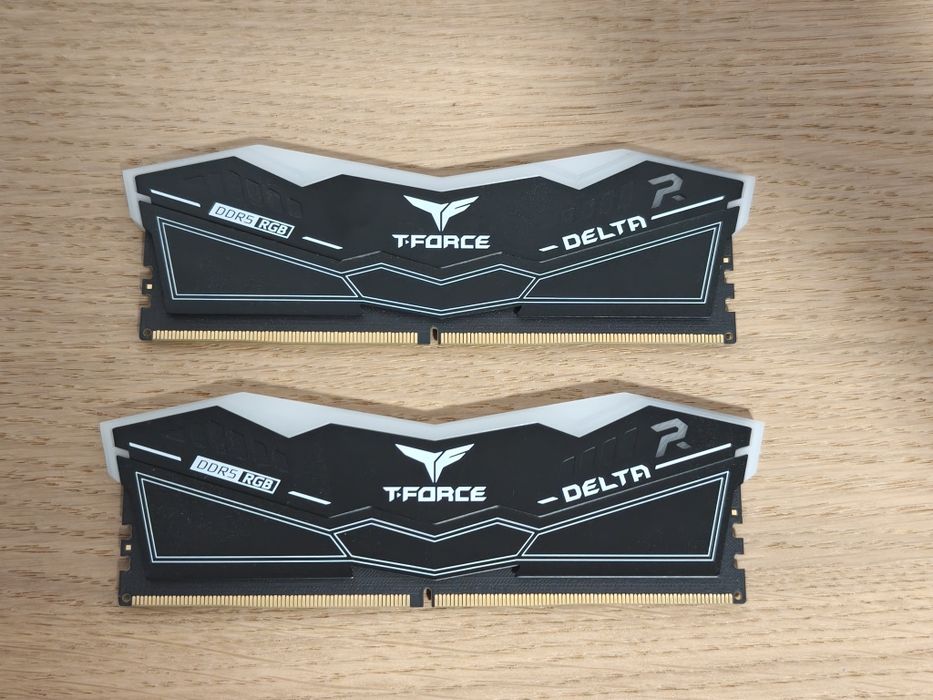 Memórias RAM - 32GB DDR5 6000MHz CL30