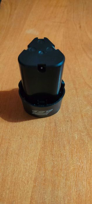 Акумулятор 12 В 2 А