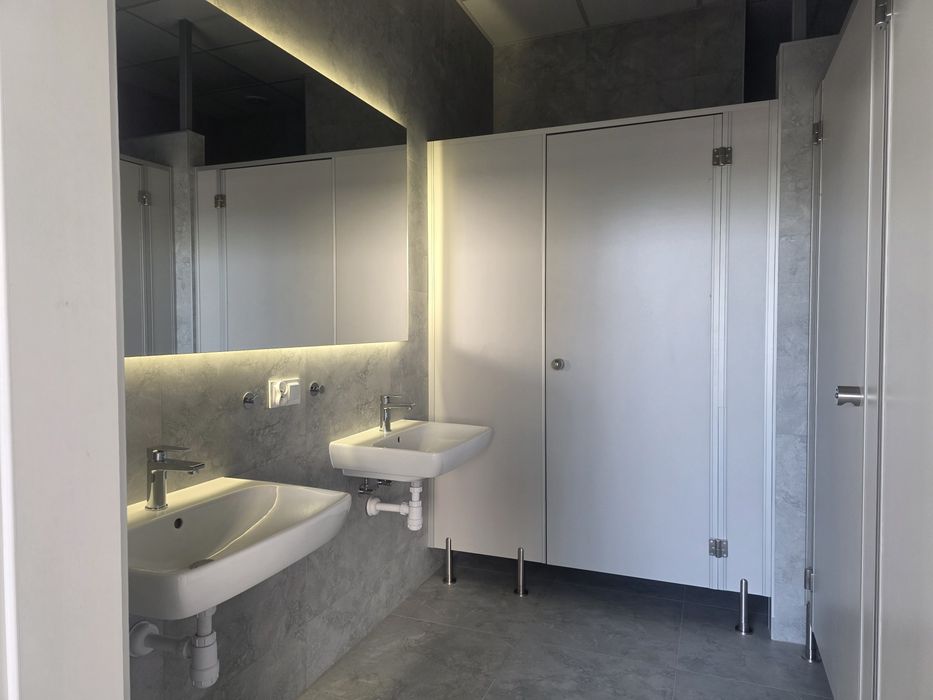 Hala 600m² +biura 60m² po remoncie, I pietro, Łódź
