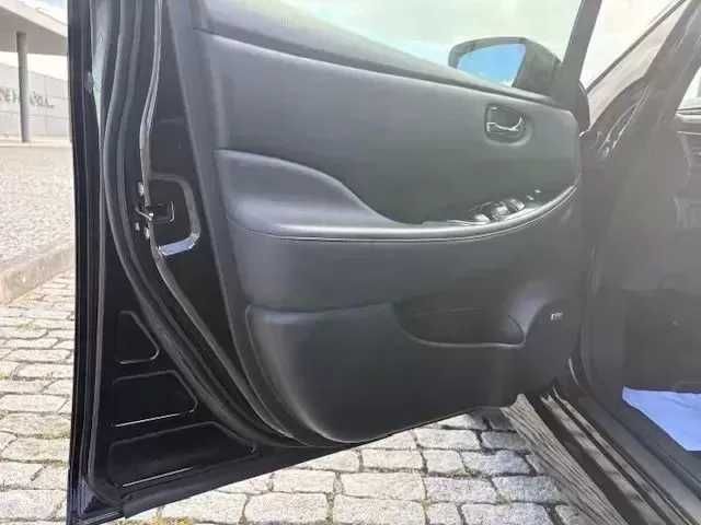 Nissan Leaf Tekna Two Tone+ProPilot Park