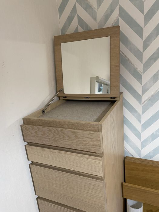 Camiseiro MALM IKEA – 6 Gavetas (Carvalho)