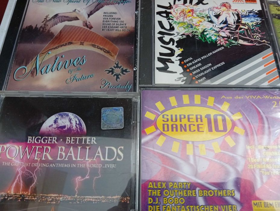 Płyty CD 15 pozycji